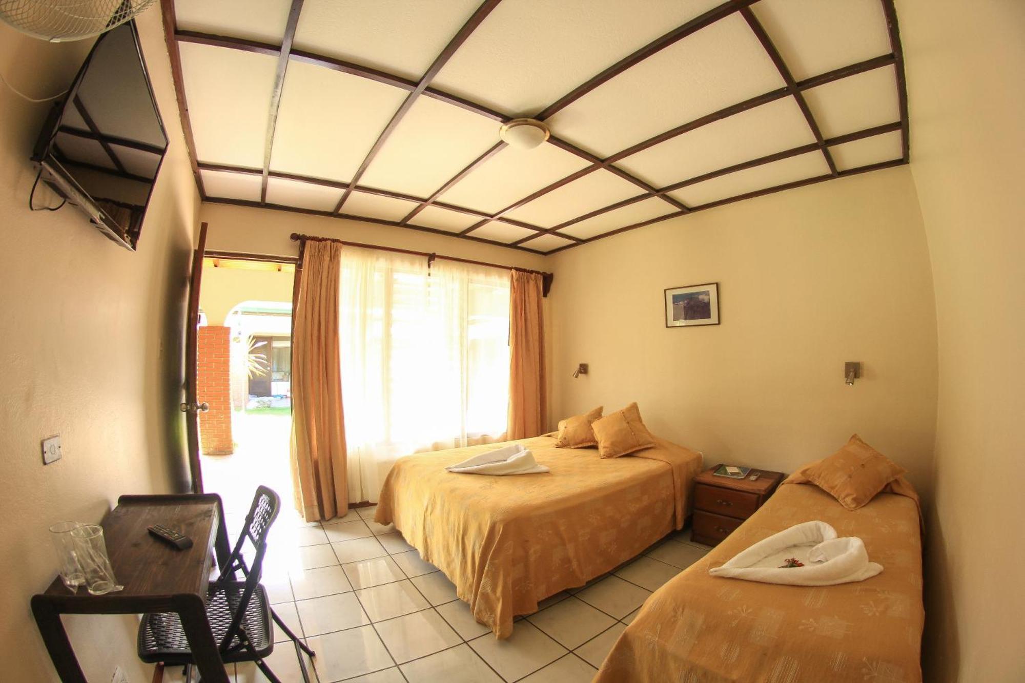 Hotel Wagelia Turrialba Oda fotoğraf